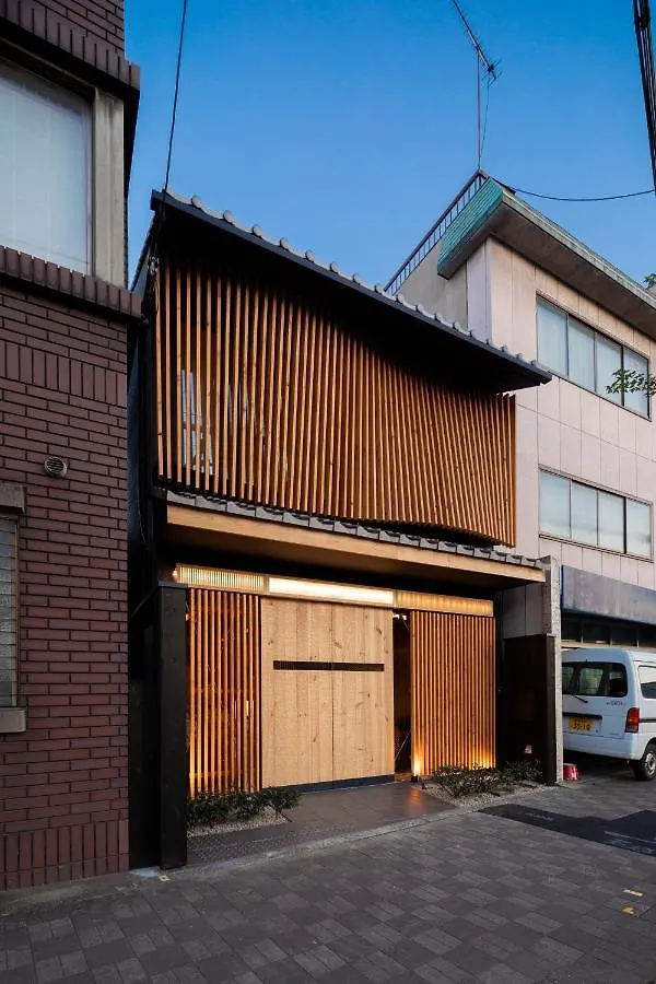 Apartment Ferienwohnung Tsumugi Tojihigashimonmae Kyōto Japan