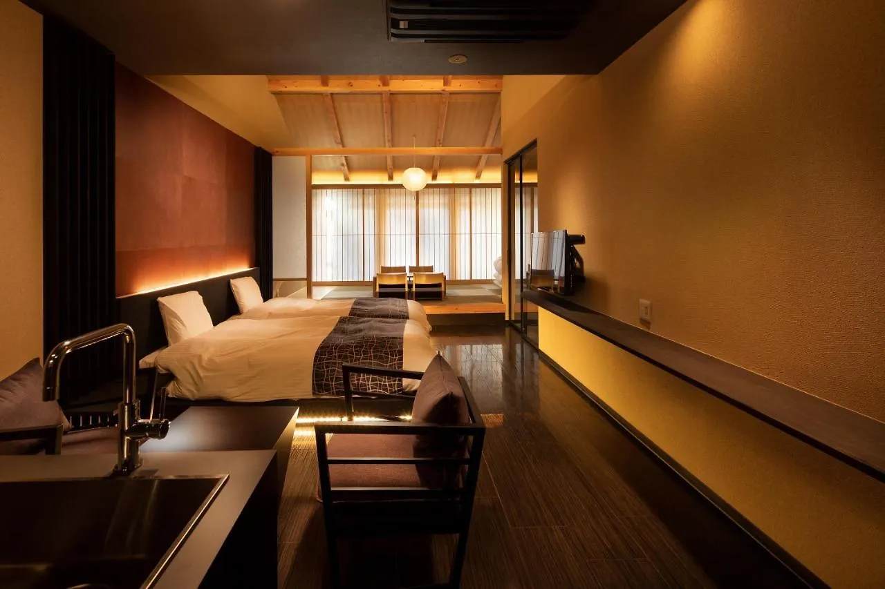 Ferienwohnung Tsumugi Tojihigashimonmae Kyōto 0*,  Japan